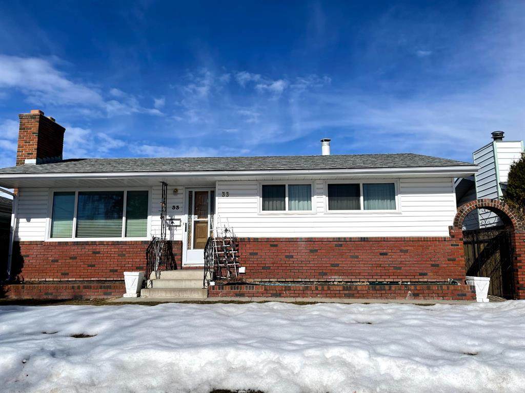 33 Fairway Avenue - Photo 1