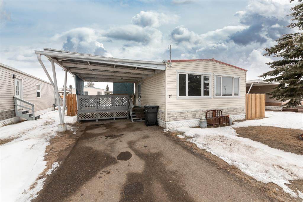 5308 57 Street - Photo 1