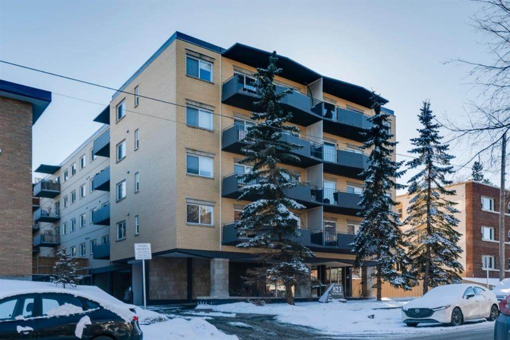823 Royal Avenue - Photo 1