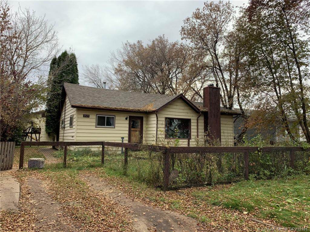 5121 55 Avenue - Photo 1