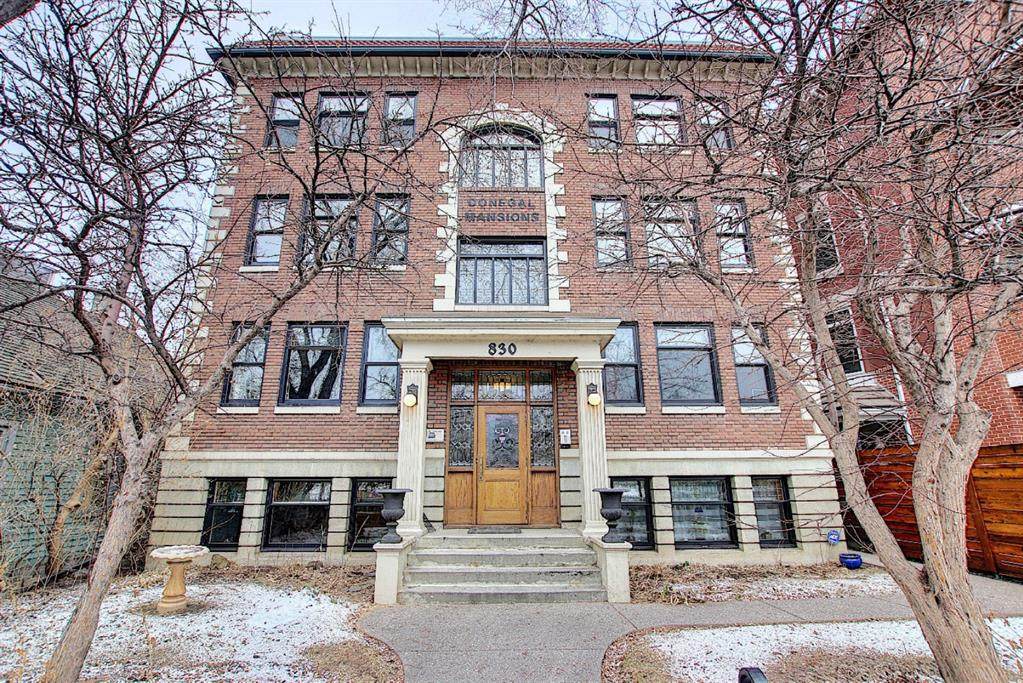830 Memorial Drive - Photo 1