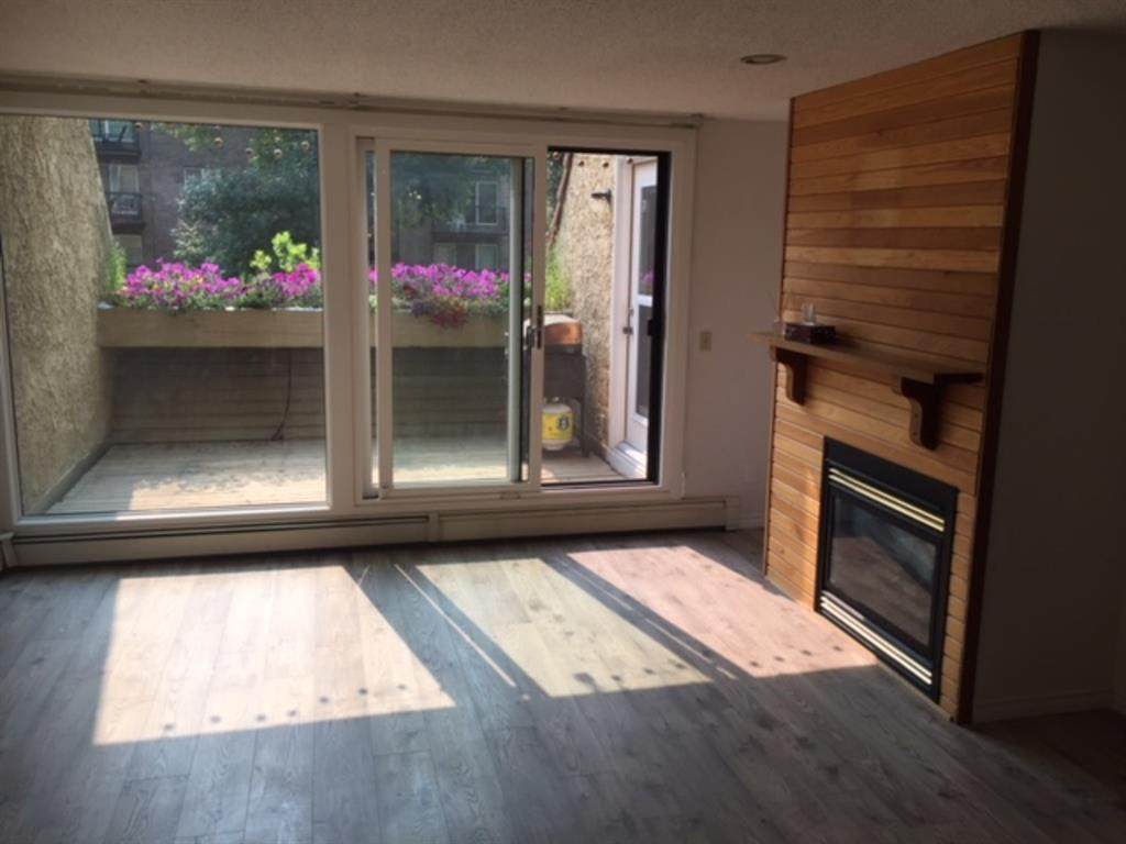 906 4 Avenue - Photo 1
