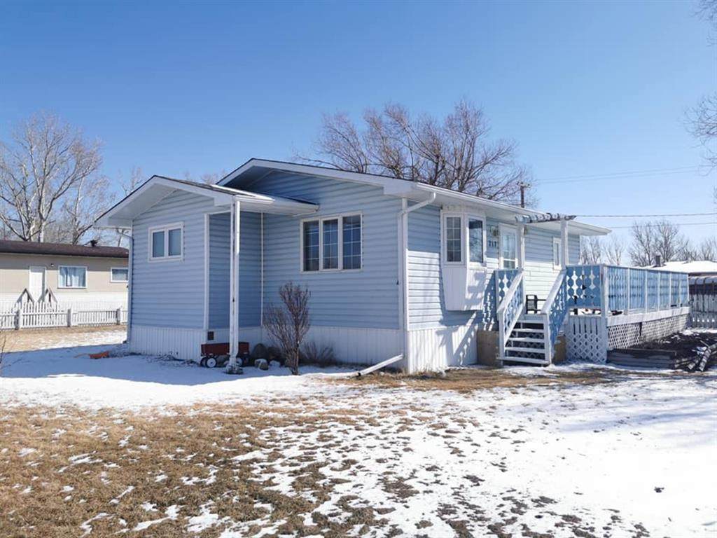 717 2 Avenue - Photo 1