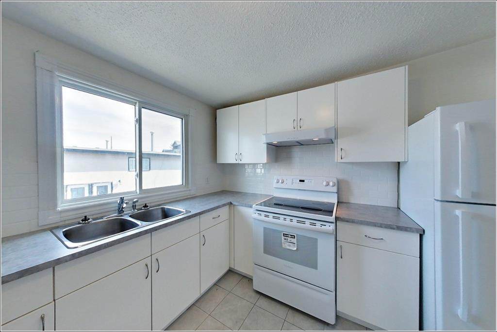 7717 & 7719 41 Avenue - Photo 1