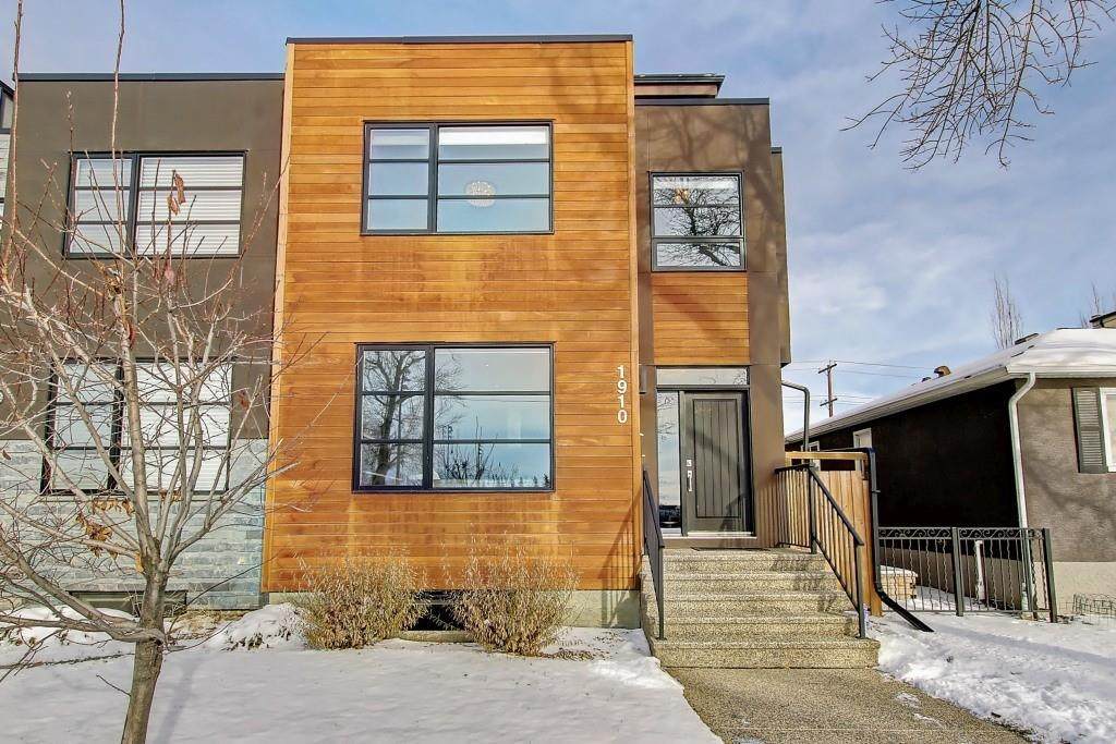 1910 50 Avenue - Photo 1