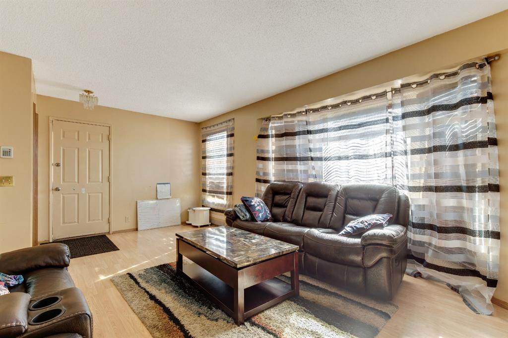 30 Castleridge Drive - Photo 1