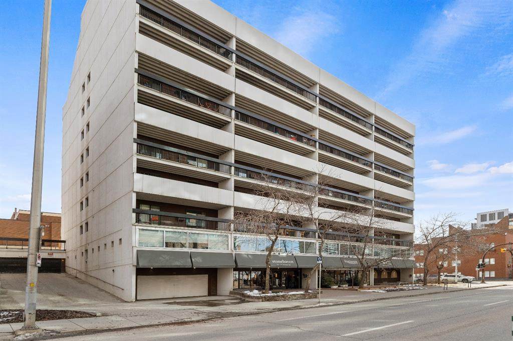 735 12 Avenue - Photo 1
