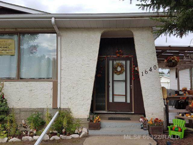1640 5A AVENUE - Photo 1