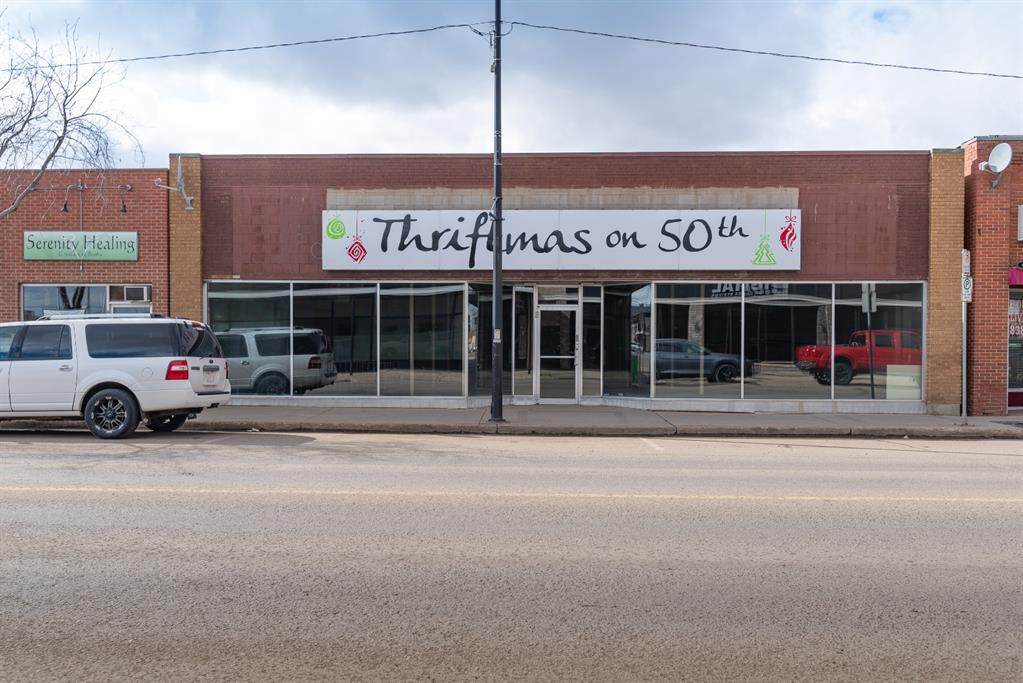 4810 50 Avenue - Photo 1
