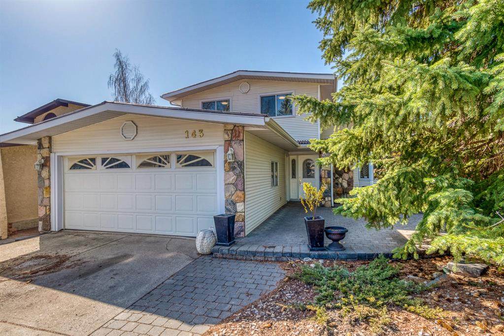 143 Parkland Green - Photo 1