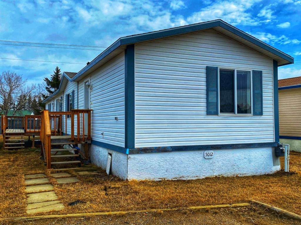 5012 54A Street - Photo 1