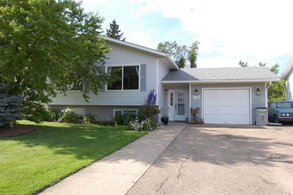 54A Avenue - Photo 1