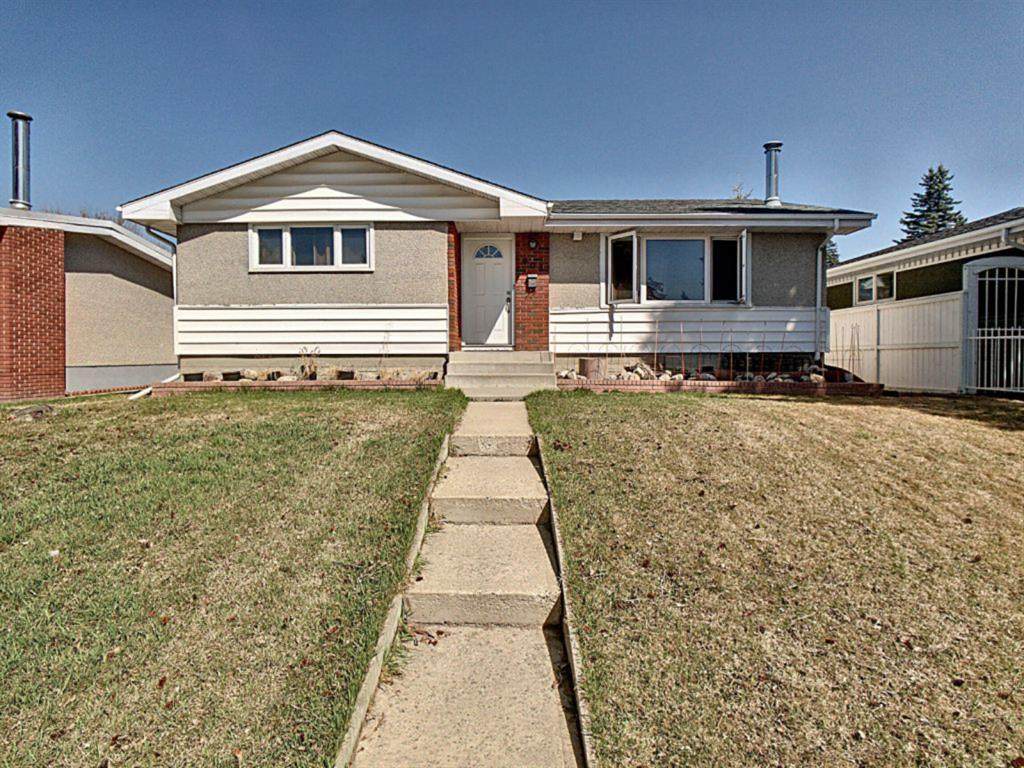 608 Markerville Road - Photo 1