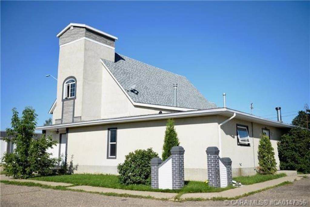 220 King Street - Photo 1