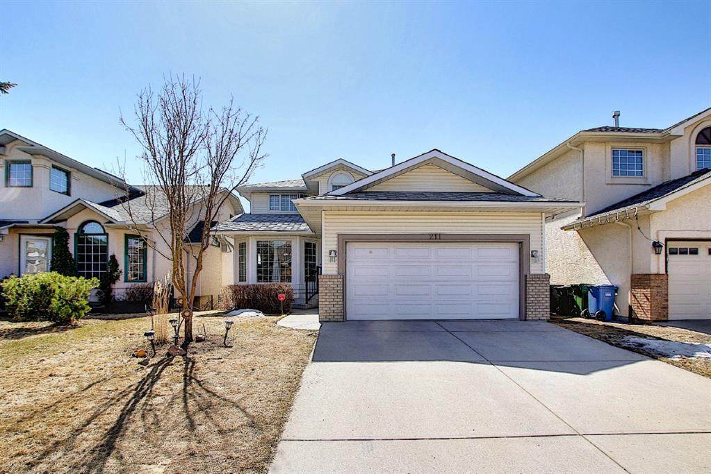 211 Schubert Hill - Photo 1