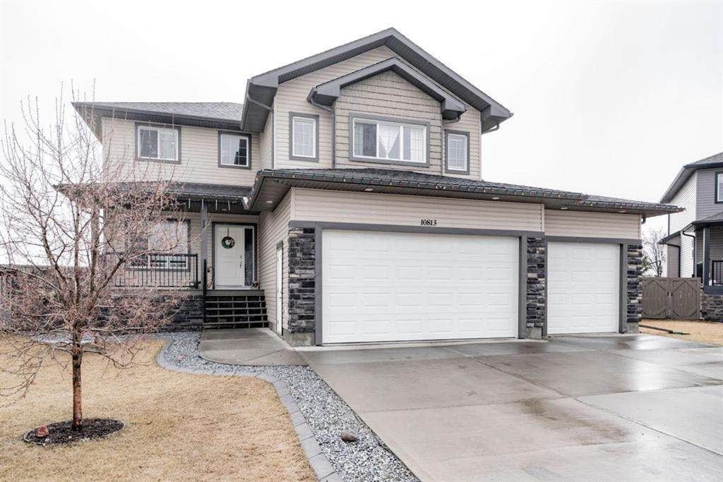 10813 60A Avenue - Photo 1