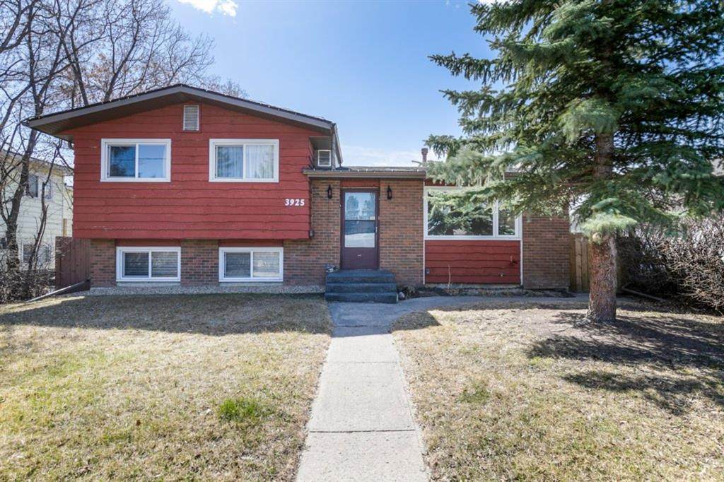 3925 45 Street - Photo 1