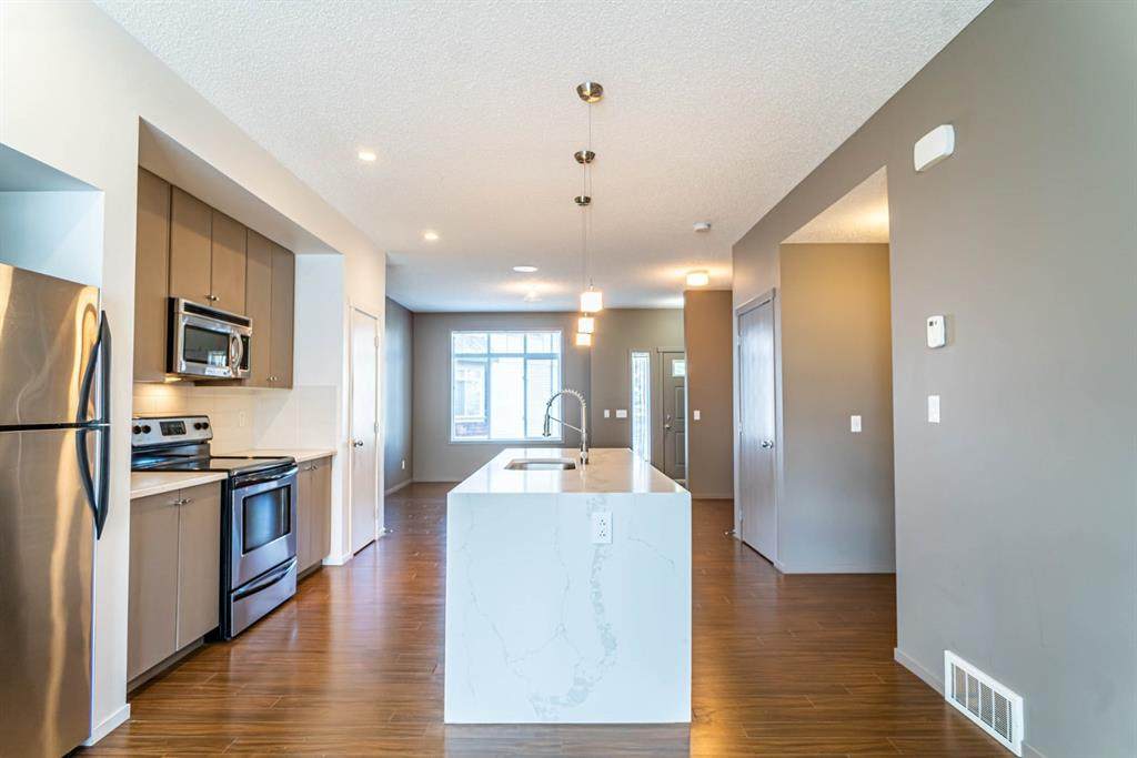 53 Copperstone Cove - Photo 1