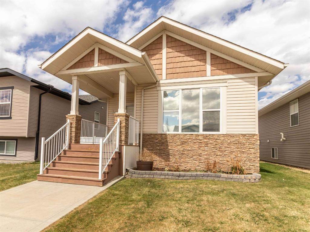 199 Kelloway Crescent - Photo 1