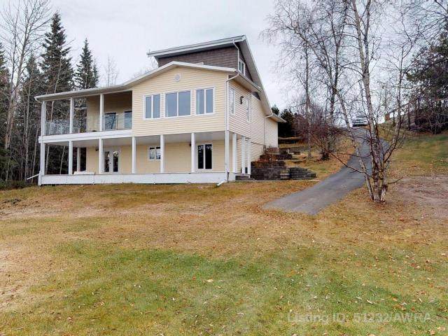 732018 Devonshire Road N - Photo 1