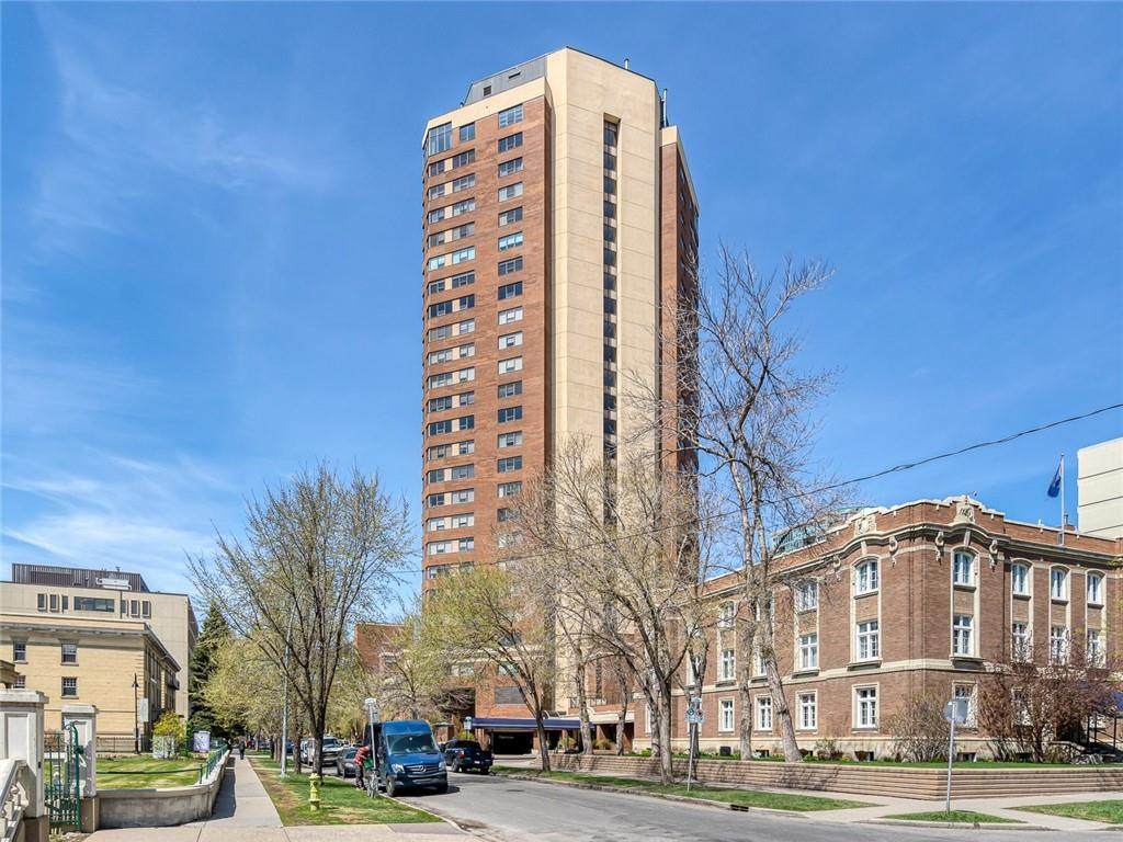 720 13 Avenue - Photo 1