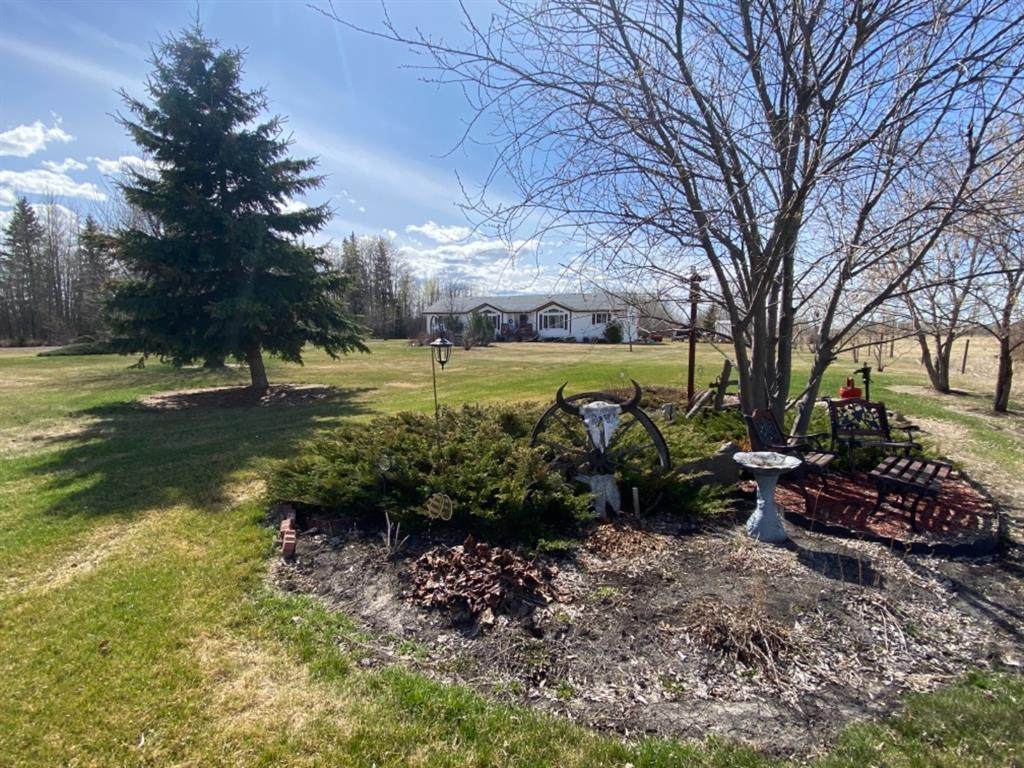 72072 Range Road 12 - Photo 1