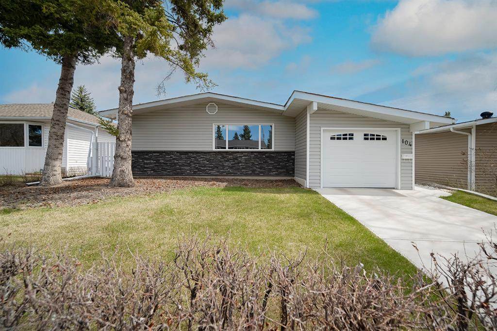 104 Southampton Drive - Photo 1