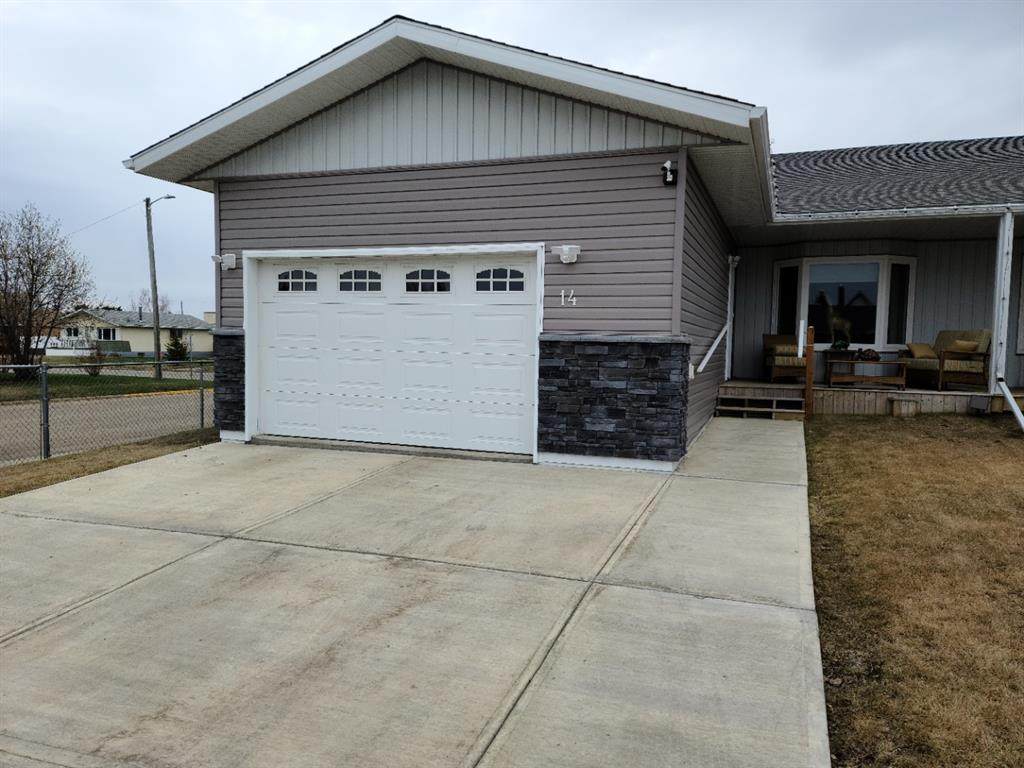 4801 50 Street - Photo 1