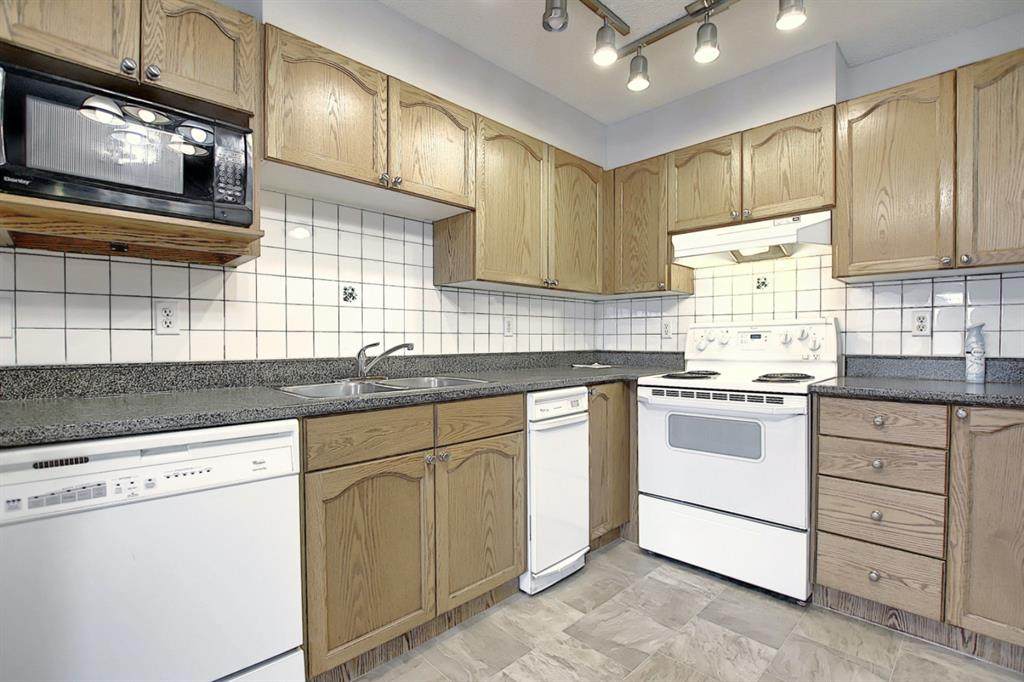 15 Somervale View - Photo 1