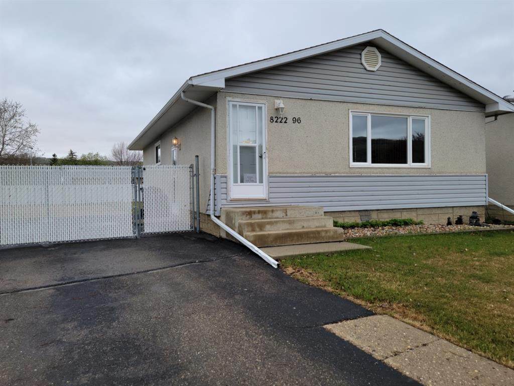 8222 96 Street - Photo 1