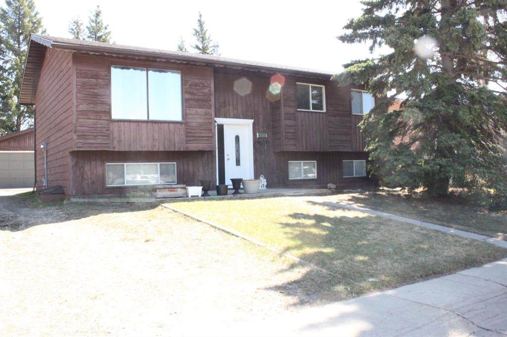 3708 52A Avenue - Photo 1