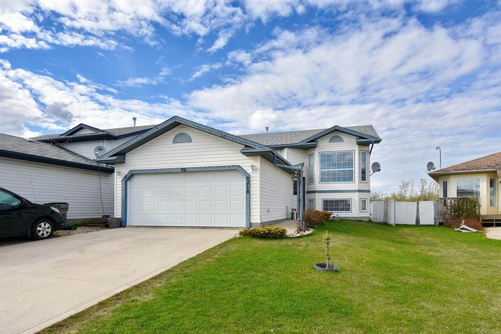 9218 115 Avenue - Photo 1