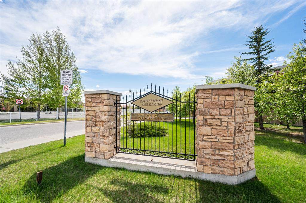 2280 68 Street - Photo 1