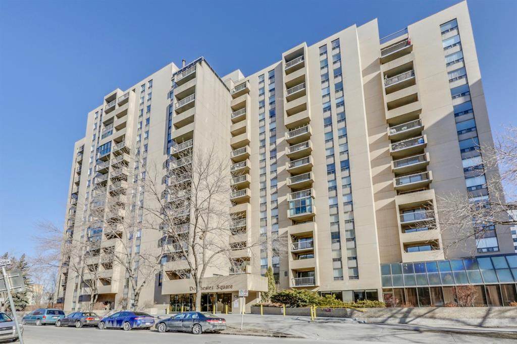 924 14 Avenue - Photo 1