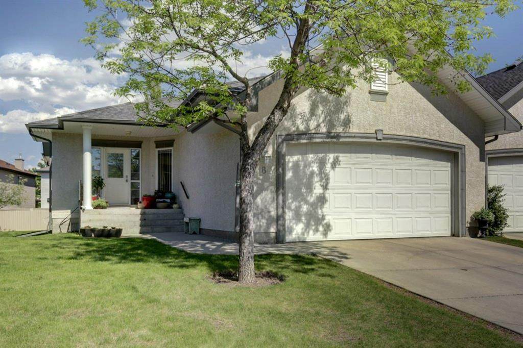 8 Simcoe Place - Photo 1