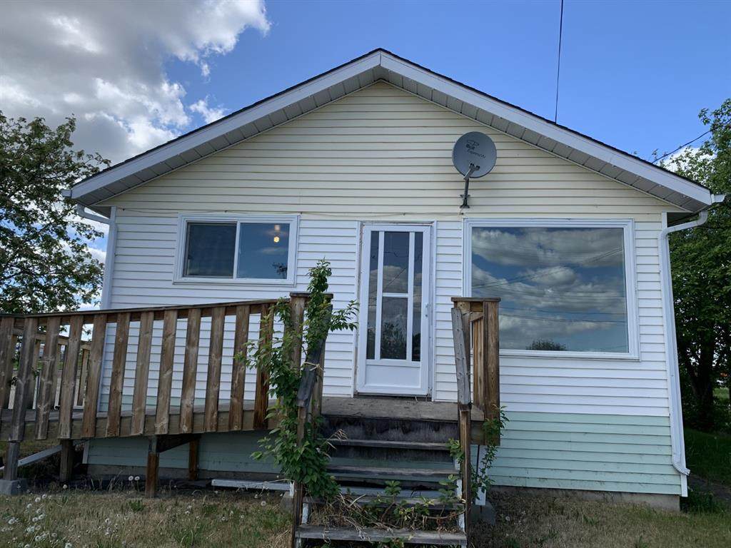5218 55 Avenue - Photo 1