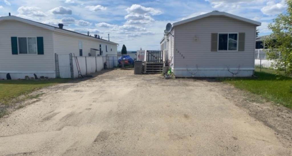 12128 98 Street - Photo 1