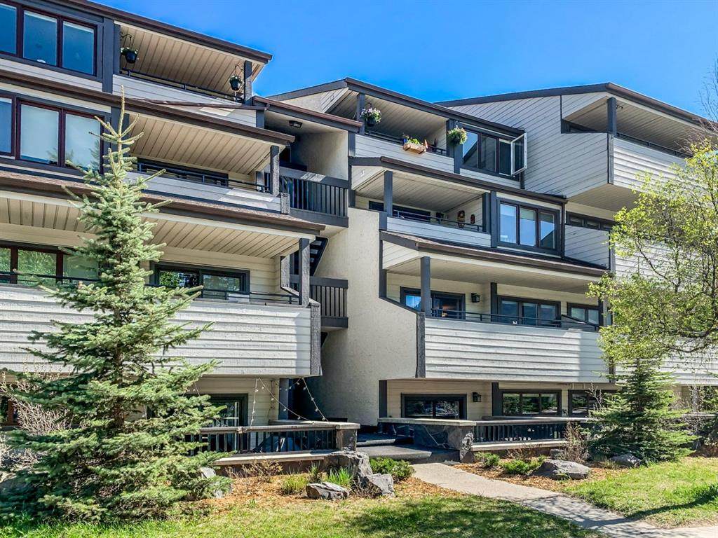 526 Banff Avenue - Photo 1