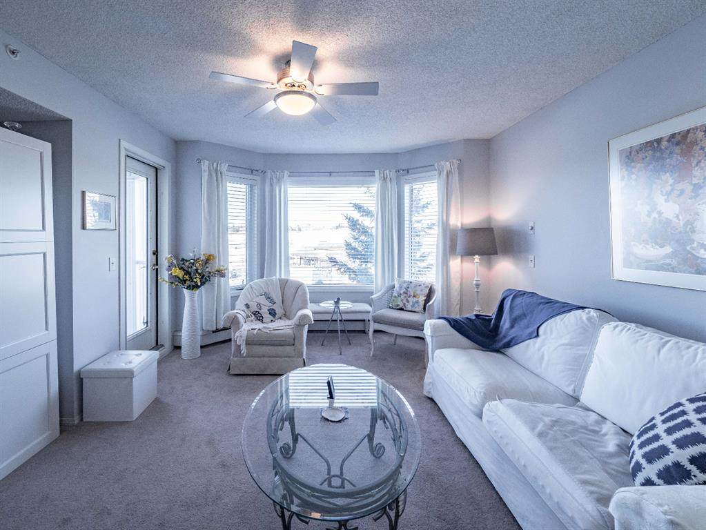 2407 Hawksbrow Point - Photo 1