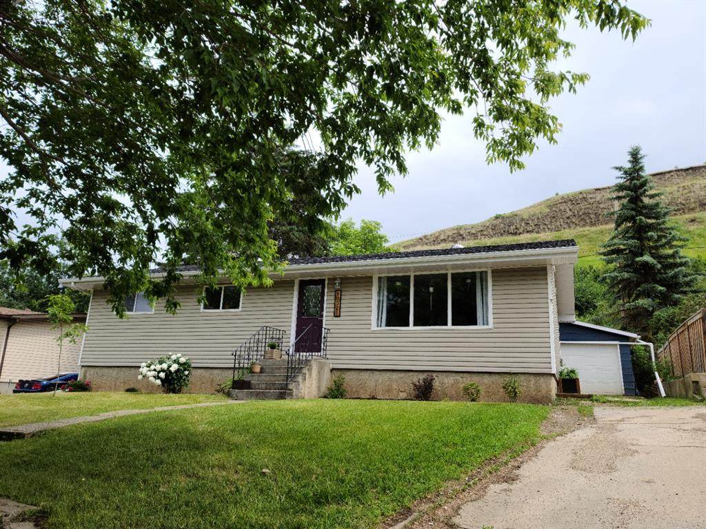 10325 110 Avenue - Photo 1