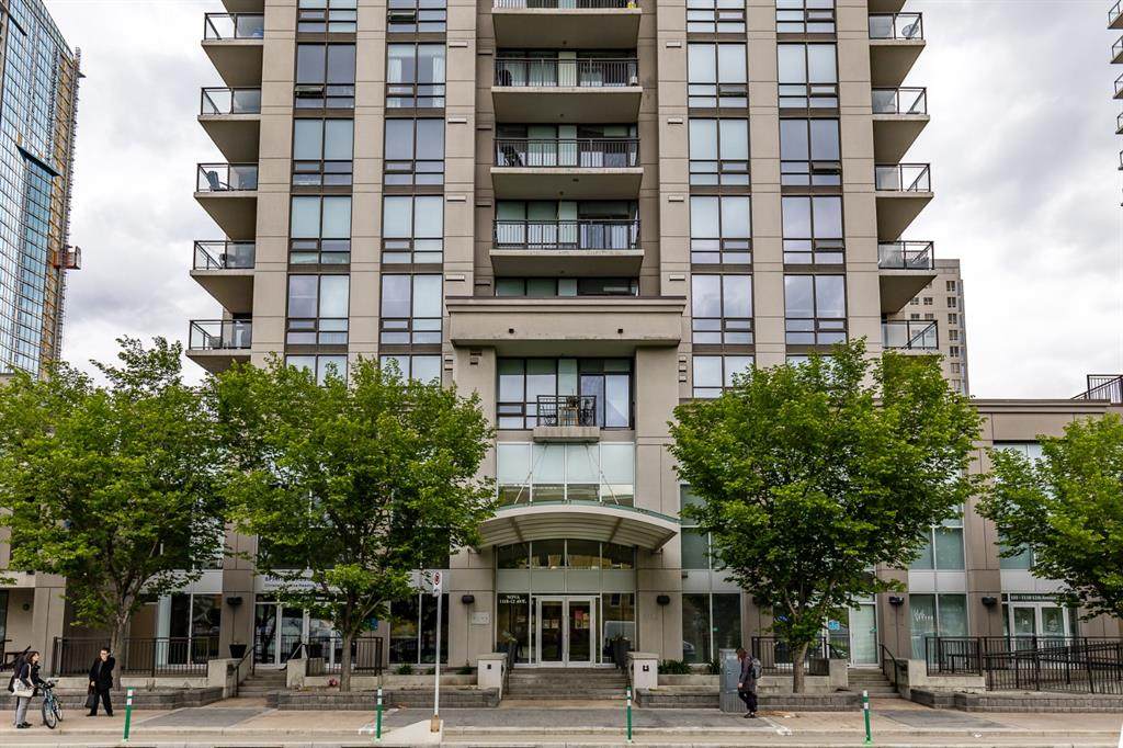1118 12 Avenue - Photo 1