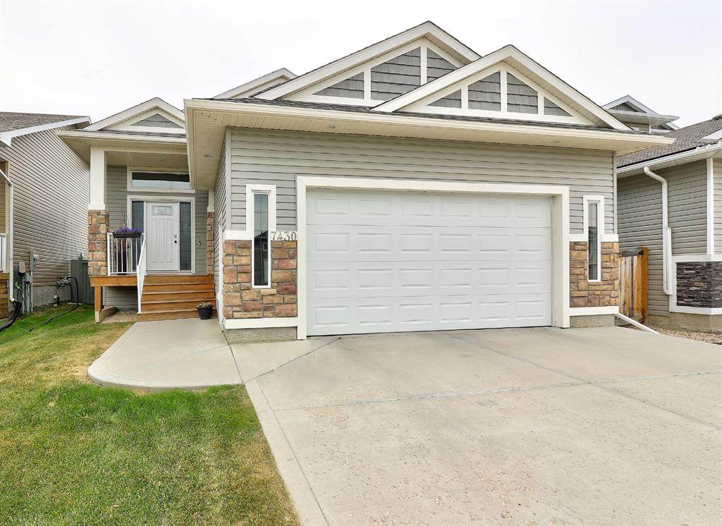 7430 115B Street - Photo 1