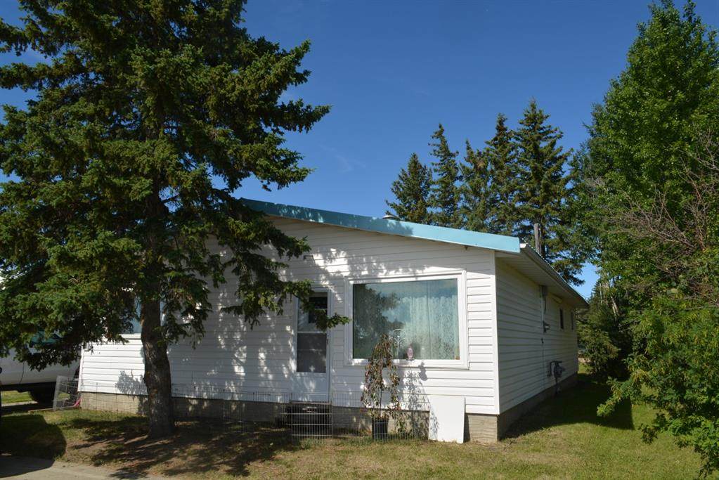 5124 48 Street - Photo 1