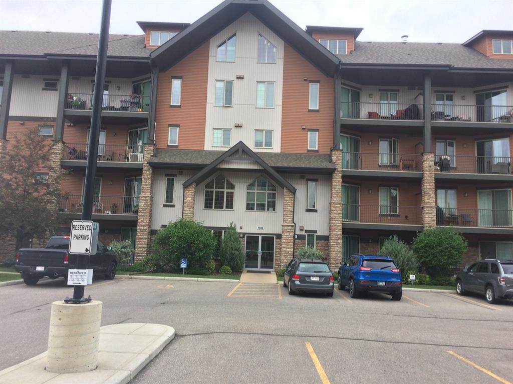 15 Sunset Square - Photo 1