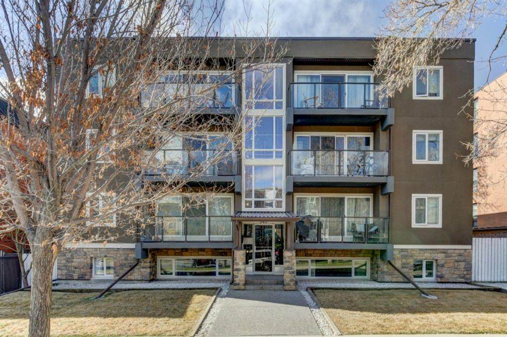 343 4 Avenue - Photo 1