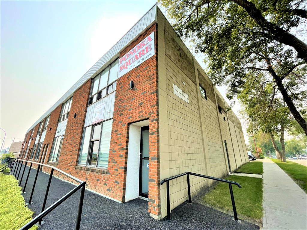 4612 50 Street - Photo 1