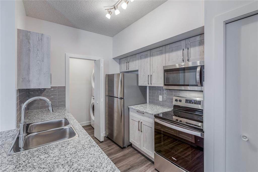 4641 128 Avenue - Photo 1