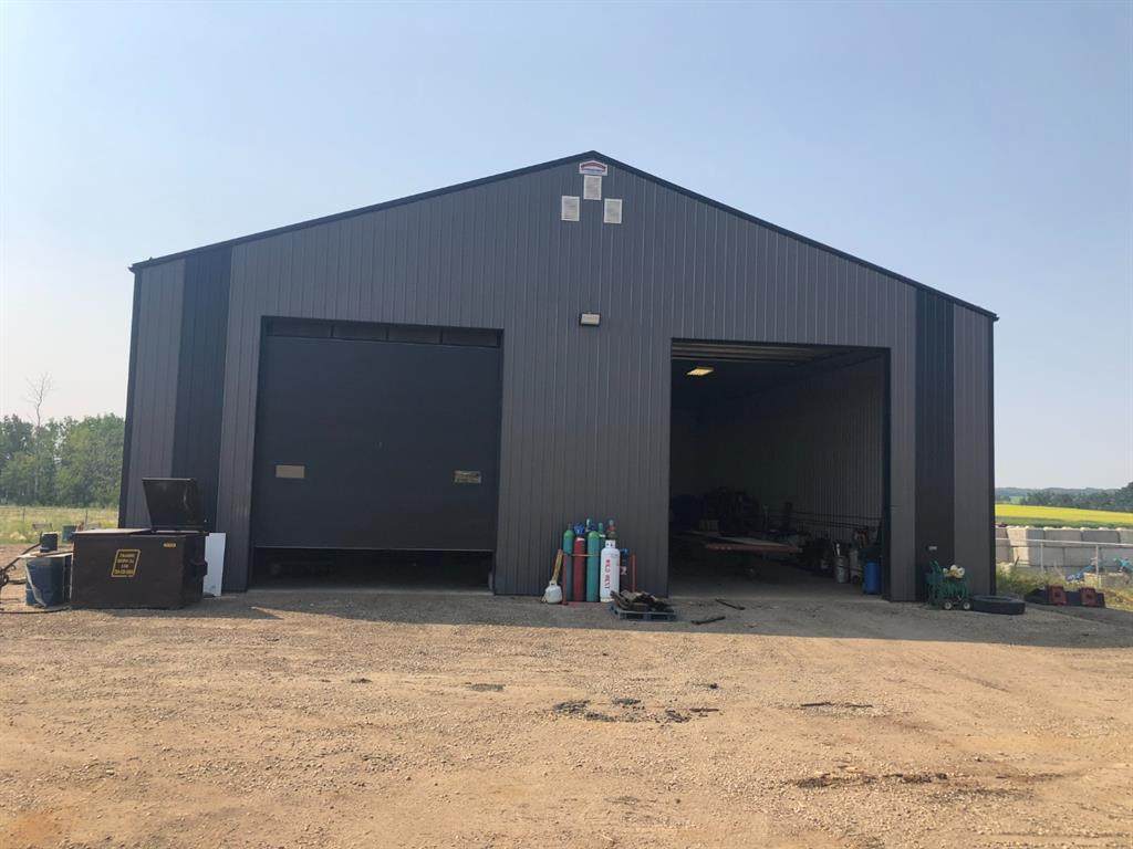 21 713068 Range Road 65 - Photo 1