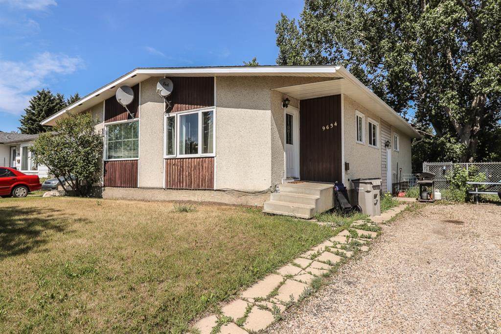 9634 76 Avenue - Photo 1