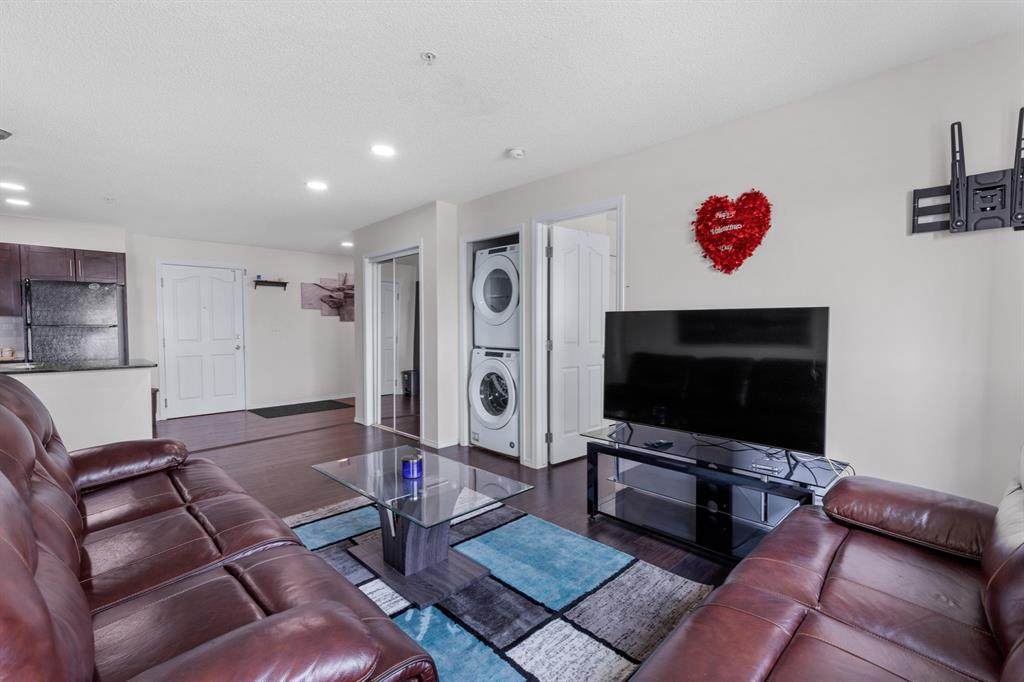 355 Taralake Way - Photo 1